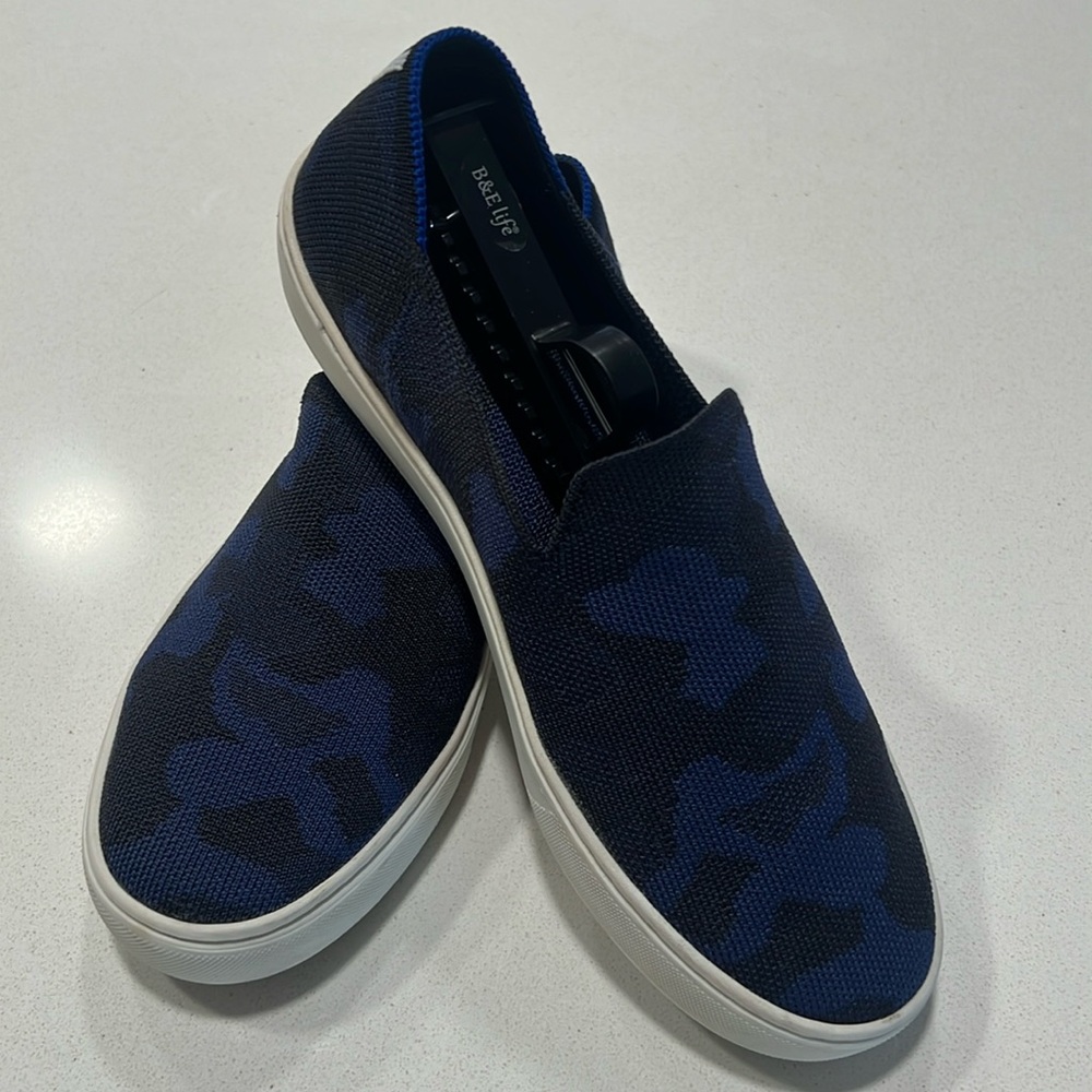 Rothy's OG Navy Blue Camo Slip on Sneakers size 8.5